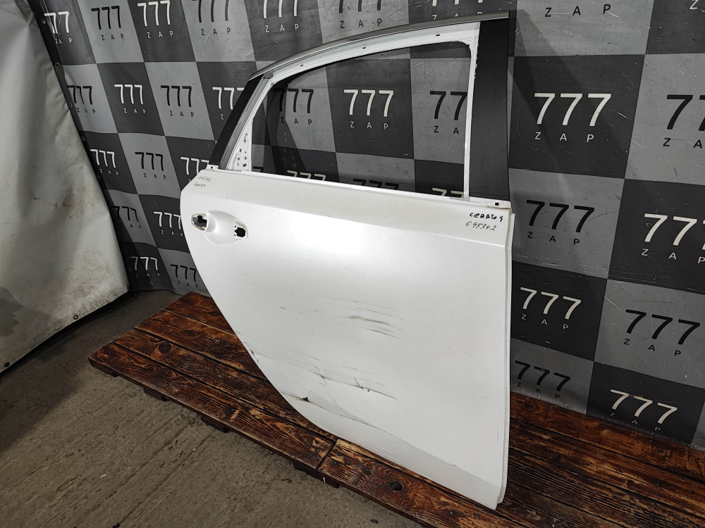 Дверь задняя правая Kia Cerato 4 (BD) 18-нв Б/У Оригинал 77004M6000