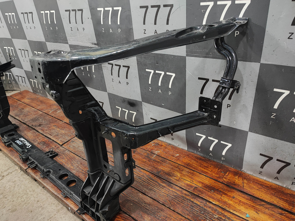 Панель передняя (телевизор) Kia Optima 3 (TF) 10-16 Б/У Оригинал 641012T000