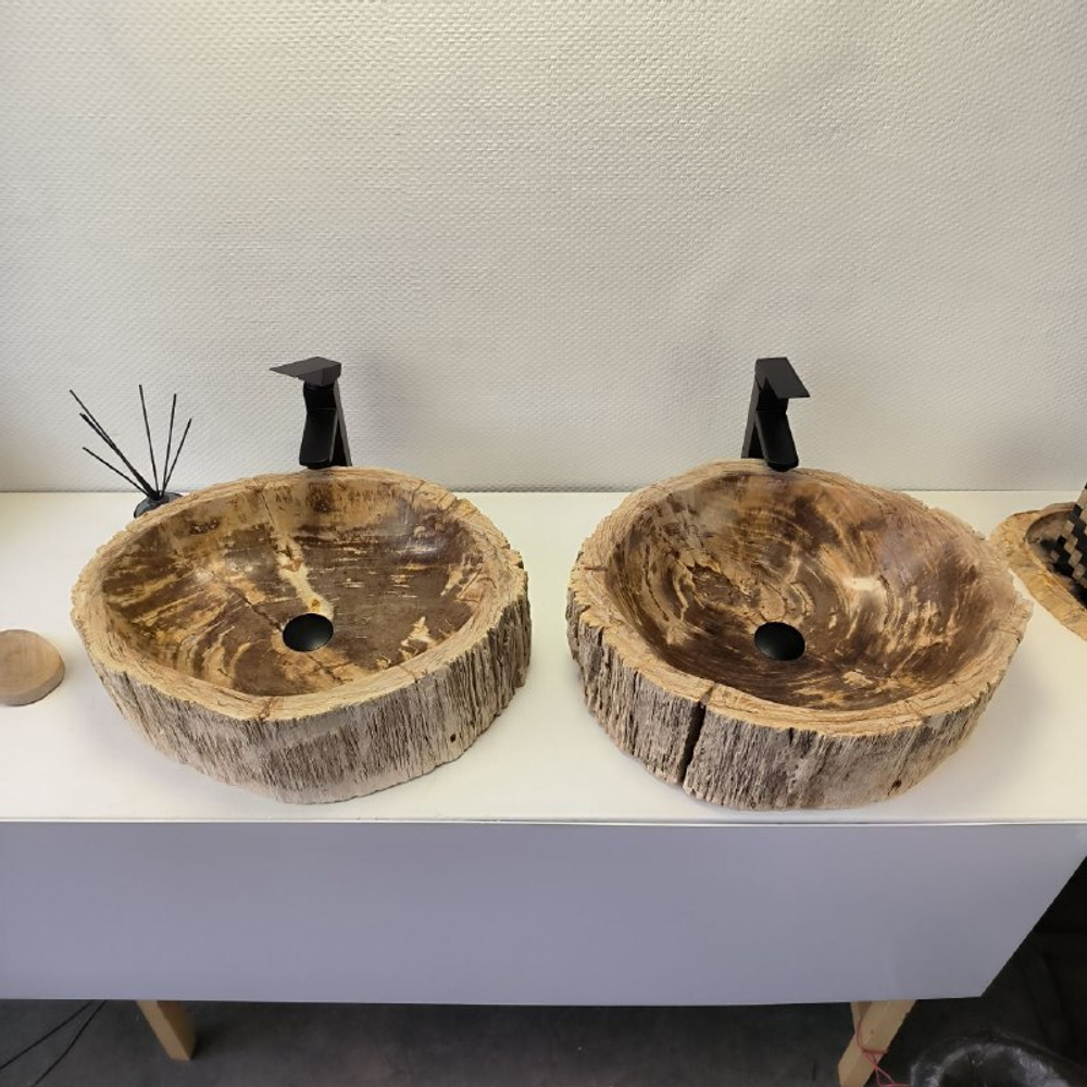 Раковина из окаменелого дерева ПАРА! OD-62335 56*49*16 2шт