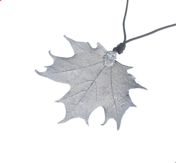 Колье в виде листа Ester Bijoux Canadian Mapl LF40A-BLACK
