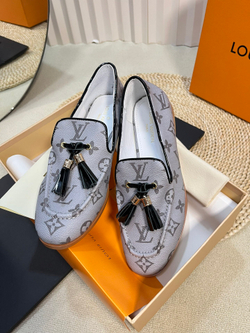 Louis Vuitton Mocassin
