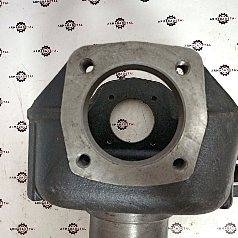 Поворотный кулак (цапфа) правый | 458/20040, 458/M9274 | Spare Parts