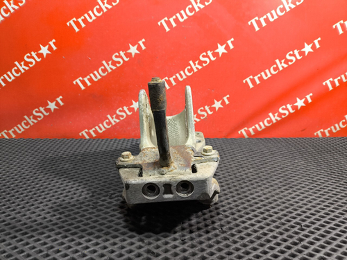 Кронштейн кабины