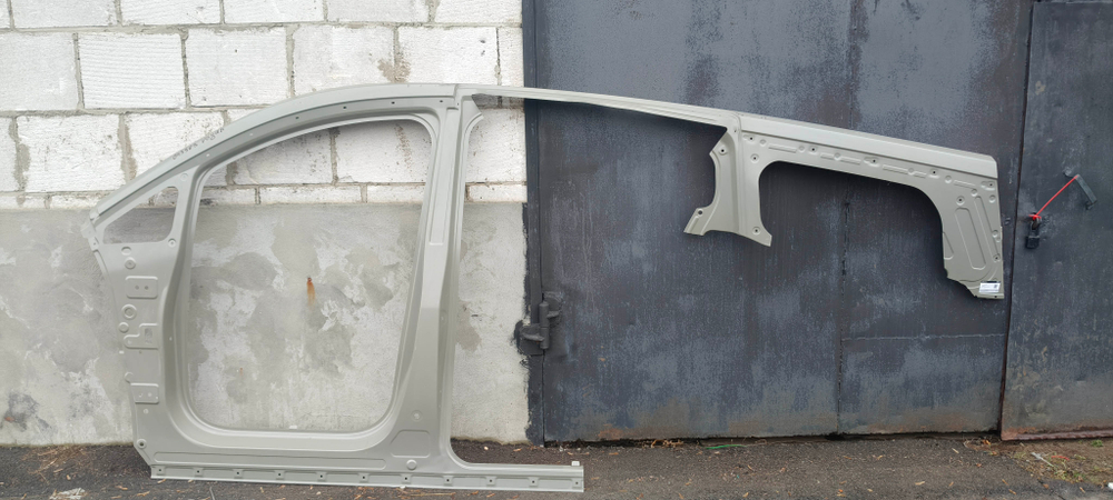 Боковина левая Voyah Dream Новая Оригинал 540119003DYBJ