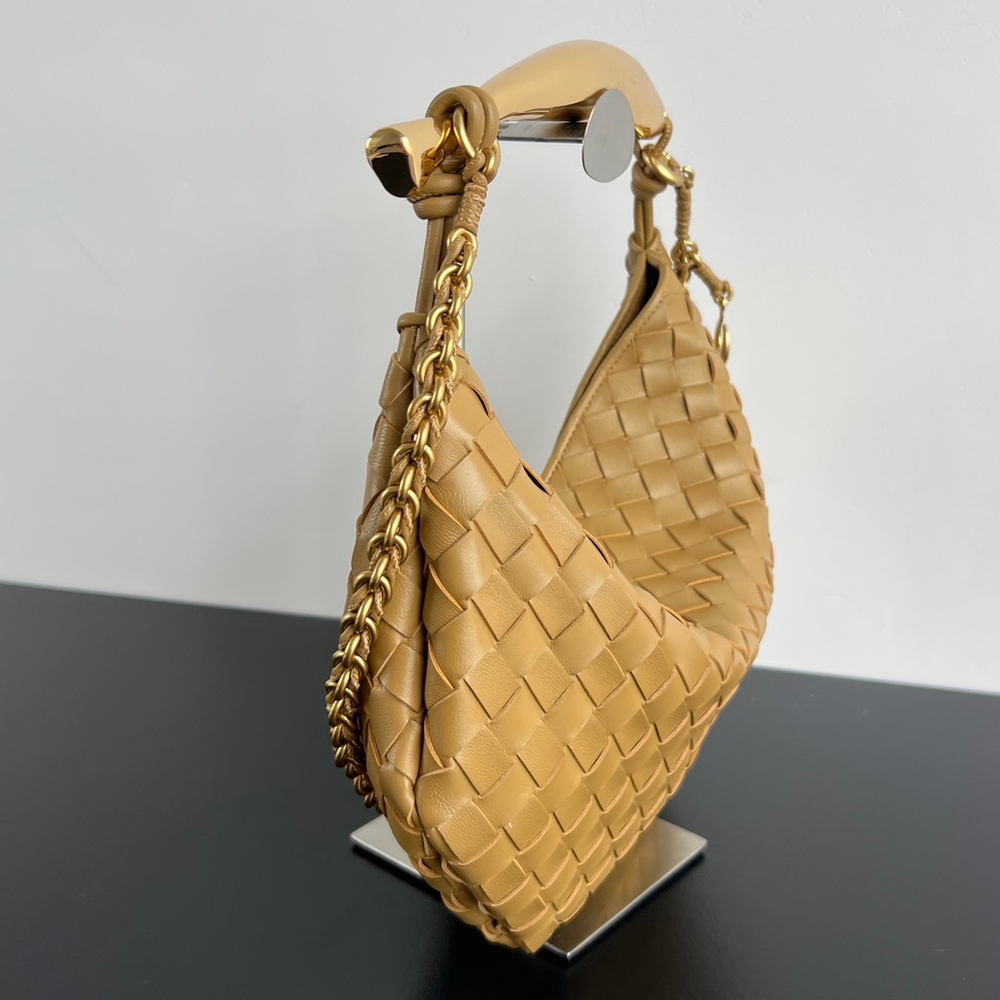 Bottega Veneta Sardine Classic 33 cm