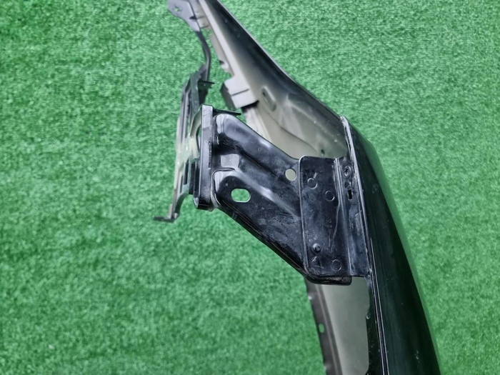 Крыло переднее левое Porsche Taycan (2019-н.в.)