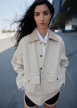 MANGO Джинсовая парка с контрастным воротником, экрю