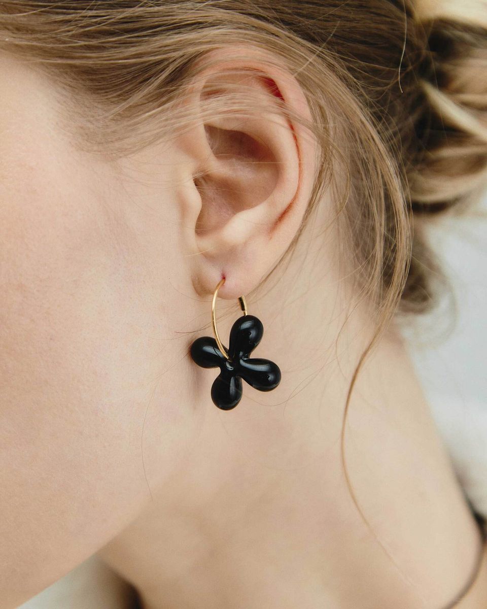 Моносерьга Glass Flower Black Golden