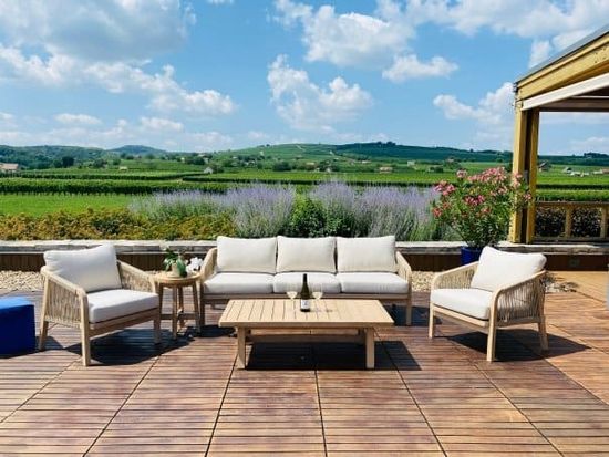 Столик деревянный кофейный Ravona