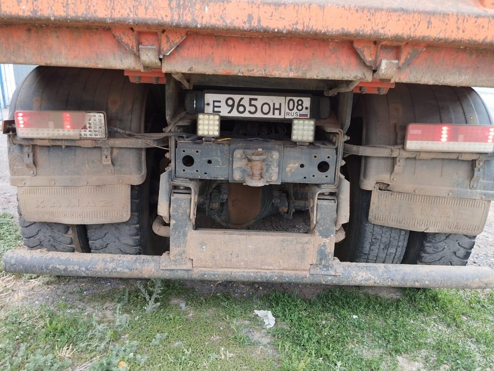 КамАЗ 6520 6x4 Самосвал 6520-3026012-53 (Дизельный, 11,7 л, 400 л.с., МТ)
