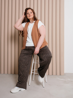 Жилет Б698-6 54-68 1690 руб и Б615-17 (2)