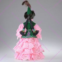 Сувенирная кукла в казахском костюме