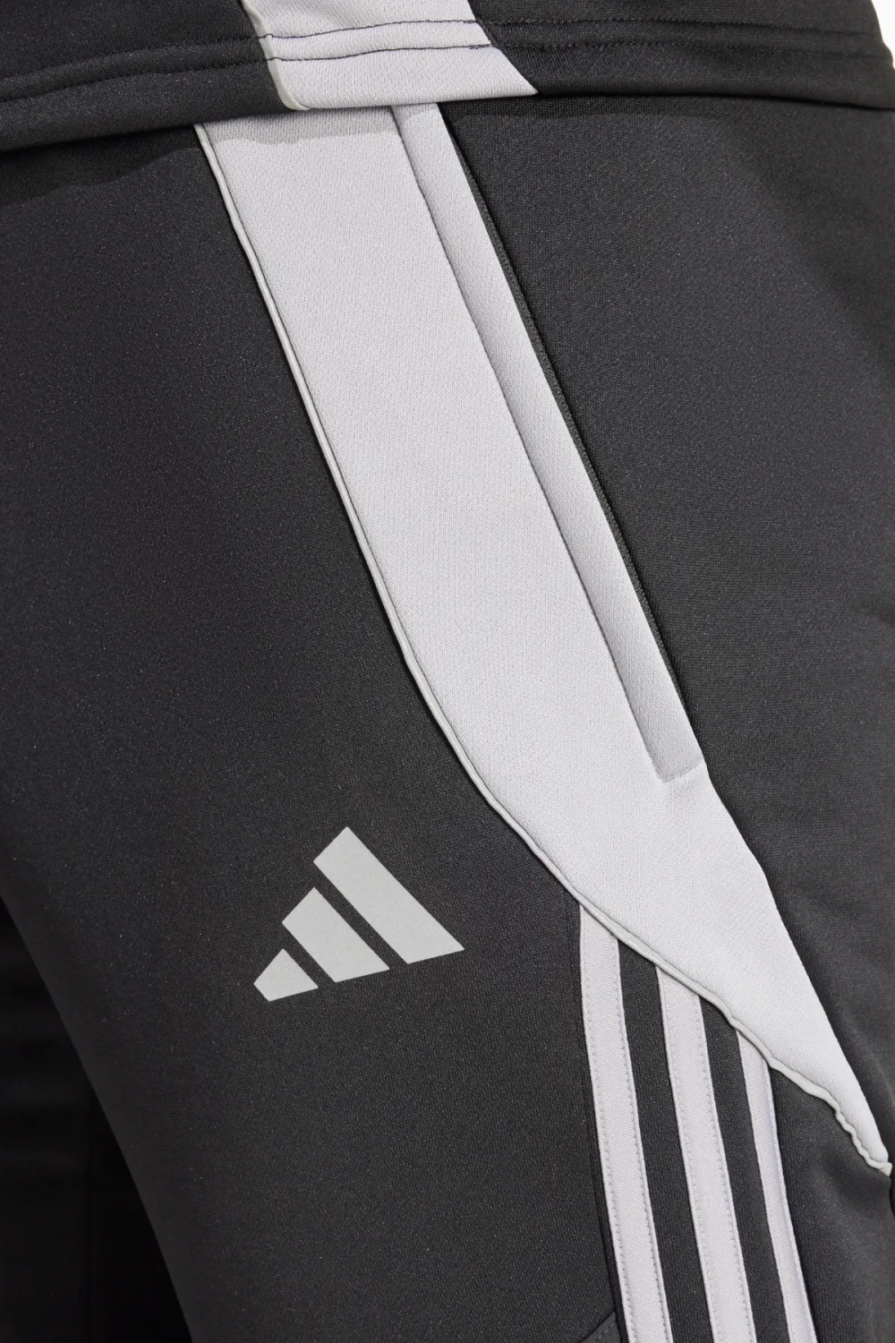 Штаны adidas Tiro 24 Winterized - черный