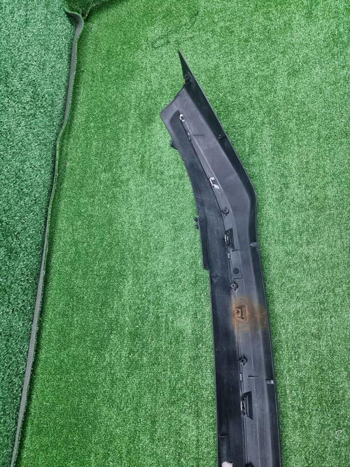 Накладка переднего бампера Toyota RAV4 CA40 12-15