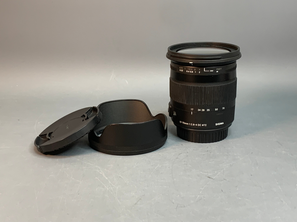 Sigma 17-70mm 2.8-4 DC Canon EF-S