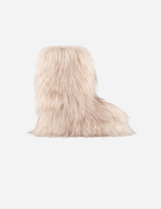 Jacquemus x Moon Boot Icon Yeti Mid Cream Boots