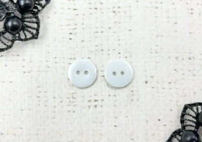 Пуговицы, d 1,2 см, 2 прокола, белый