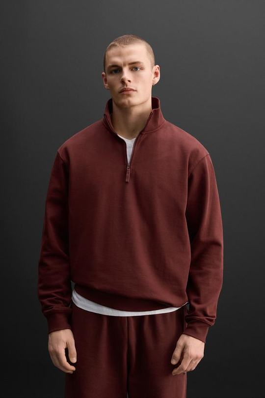 ZARA ТОЛСТОВКА С КОРОТКОЙ ЗАСТЕЖКОЙ-МОЛНИЕЙ, ГРАНАТОВЫЙ