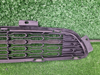 Решетка переднего бампера KIA Sorento 2 XM (12-11)