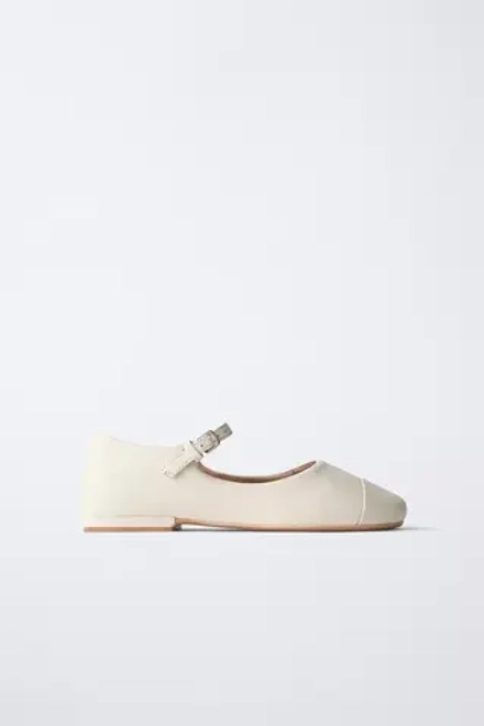 ZARA КОЖАНЫЕ БАЛЕТКИ, БЕЛЫЙ