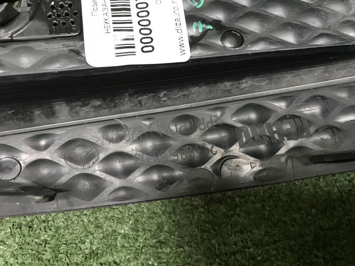 Решетка перед. бампера Mercedes E W213 (16-21) AMG