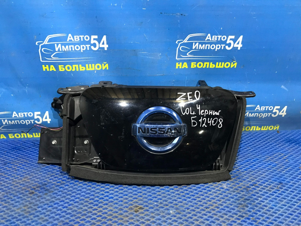 Лючок бензобака NISSAN LEAF 2009-2017