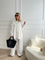 Летний костюм в пижамном стиле белый