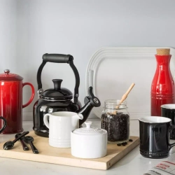 Le Creuset - Демичайник 1,1л пламя / артикул   9200090009  / GTIN 630870010511