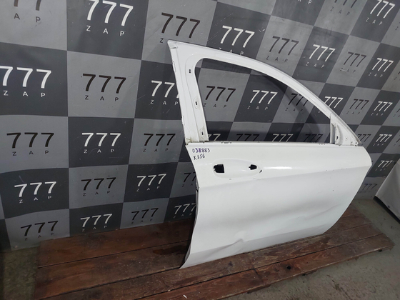 Дверь передняя правая Mercedes GLA (X156) 13-20 Б/У Оригинал A1567200205