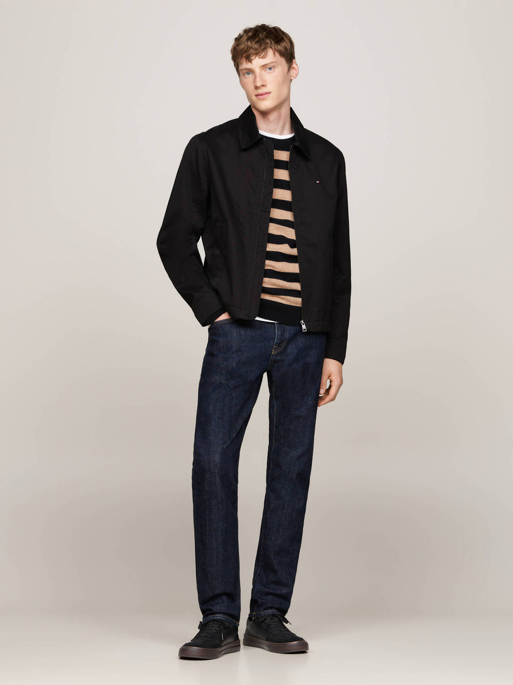 Кожаные кроссовки Tommy Hilfiger - черный(FM0FM05209)