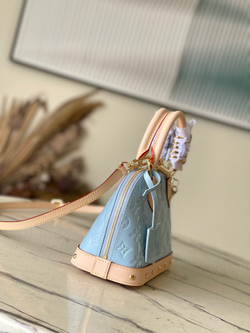 Louis Vuitton Alma BB