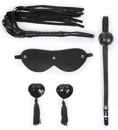 Эротический набор в черном цвете: маска, кляп, пэстисы, плётка (Цвет: черный)