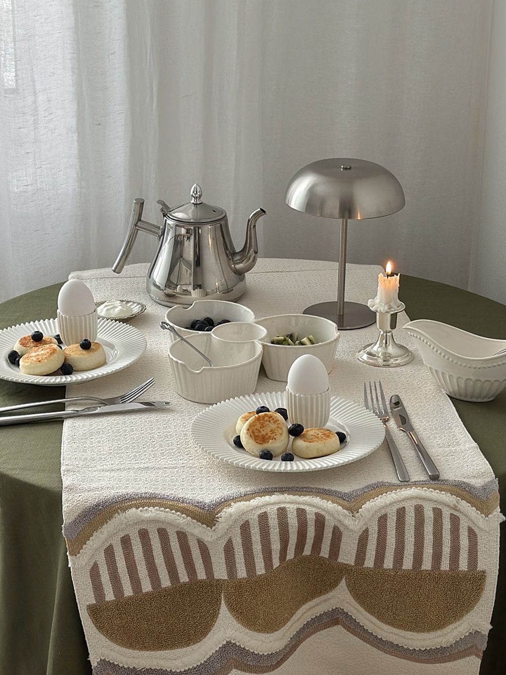 Дорожка на стол Chic beige из коллекции Essential, 45х150 см