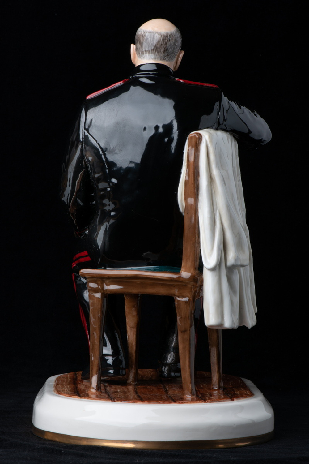 Статуэтка. Фарфор. Солдат. Джанелидзе Иустин Ивлианович - Русский флотоводец. Россия