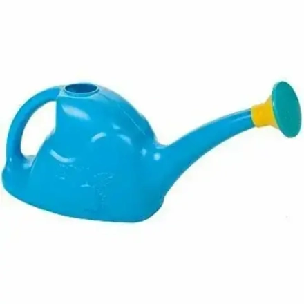 Лейка пластиковая с расеивателем  1.5 л Радиан 10101503