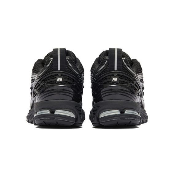 New Balance NB 1906R Беговые кроссовки Низкие Черно-серые Унисекс