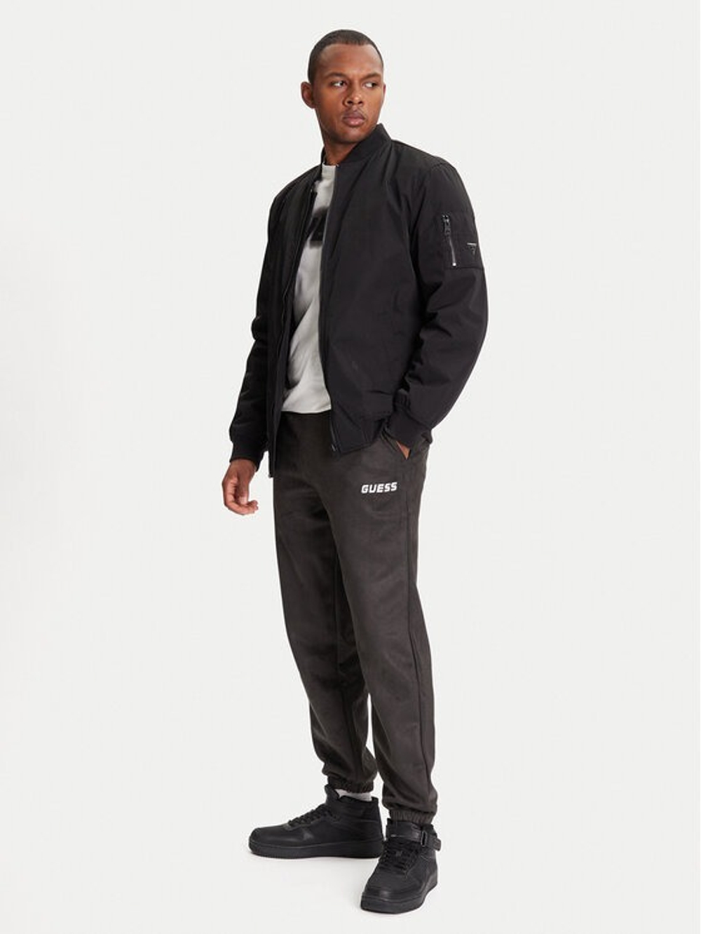 Брюки мужские GUESS