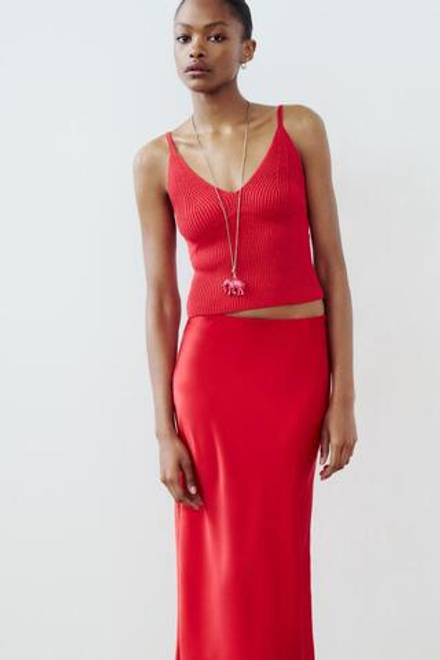 ZARA ТРИКОТАЖНЫЙ ТОП С V-ОБРАЗНЫМ ВЫРЕЗОМ, КРАСНЫЙ