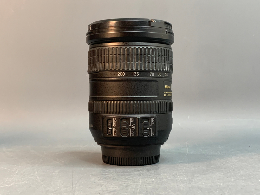 Nikon 18-200mm 3.5-5.6G ED AF-S VR DX нерабочий стабилизатор