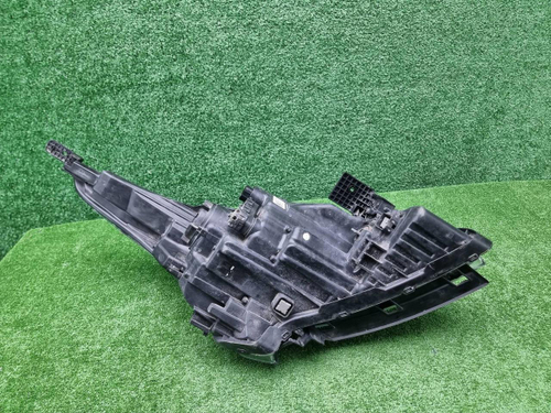 Фара левая Kia Rio 4 FB (2020-2022) галоген