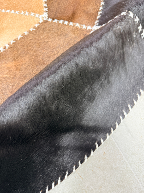 Ковер круглый натуральный на пол / Телячья шкура / 200 см