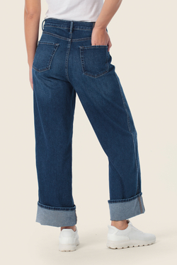 Джинсы из хлопка