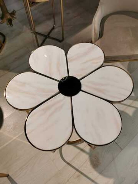 Стол журнальный Ist Casa Флер, 60х60х55, белый мрамор