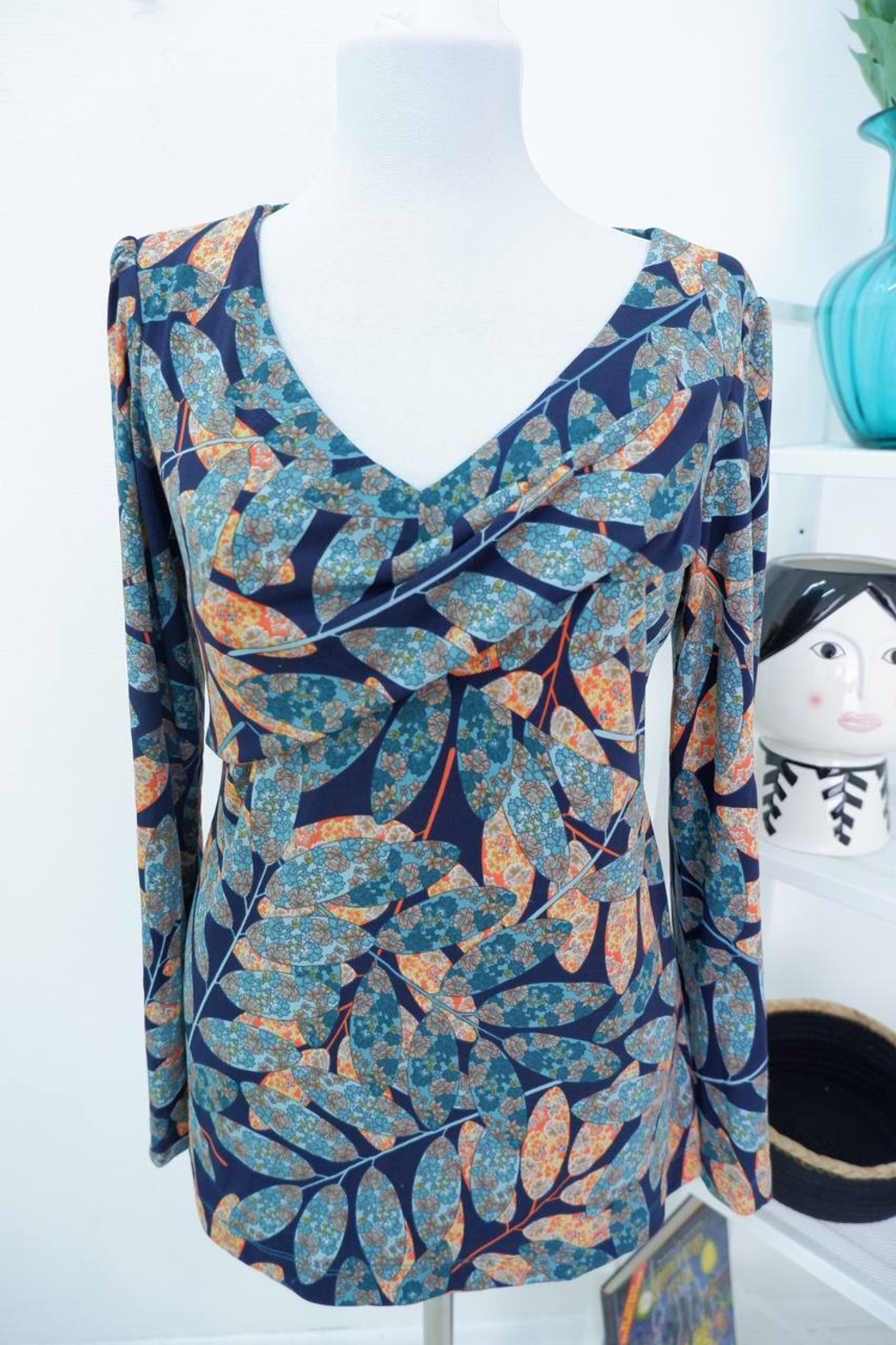 Блузка с красивым принтом 44/46 размер