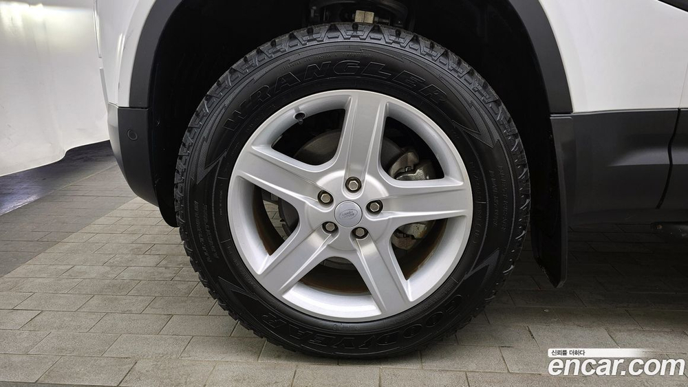 Land Rover Defender (L663) 90 D250 SE (01.2022)