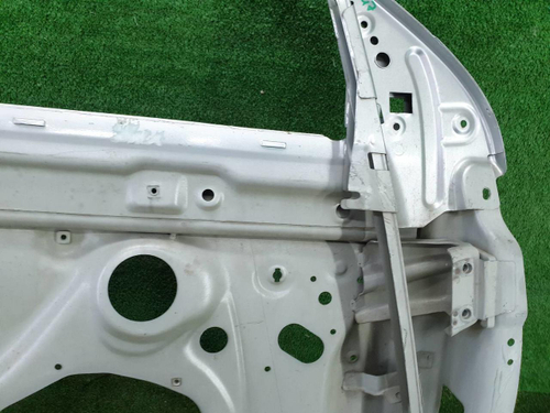 Дверь передняя правая VW Golf 5 (2003-2009)