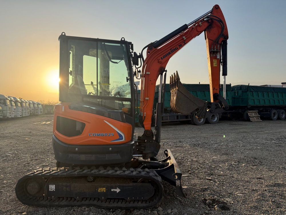 Lonking CDM* Мини-экскаватор CDM6025 (Дизельный, 1,3 л, 20 л.с., АТ)