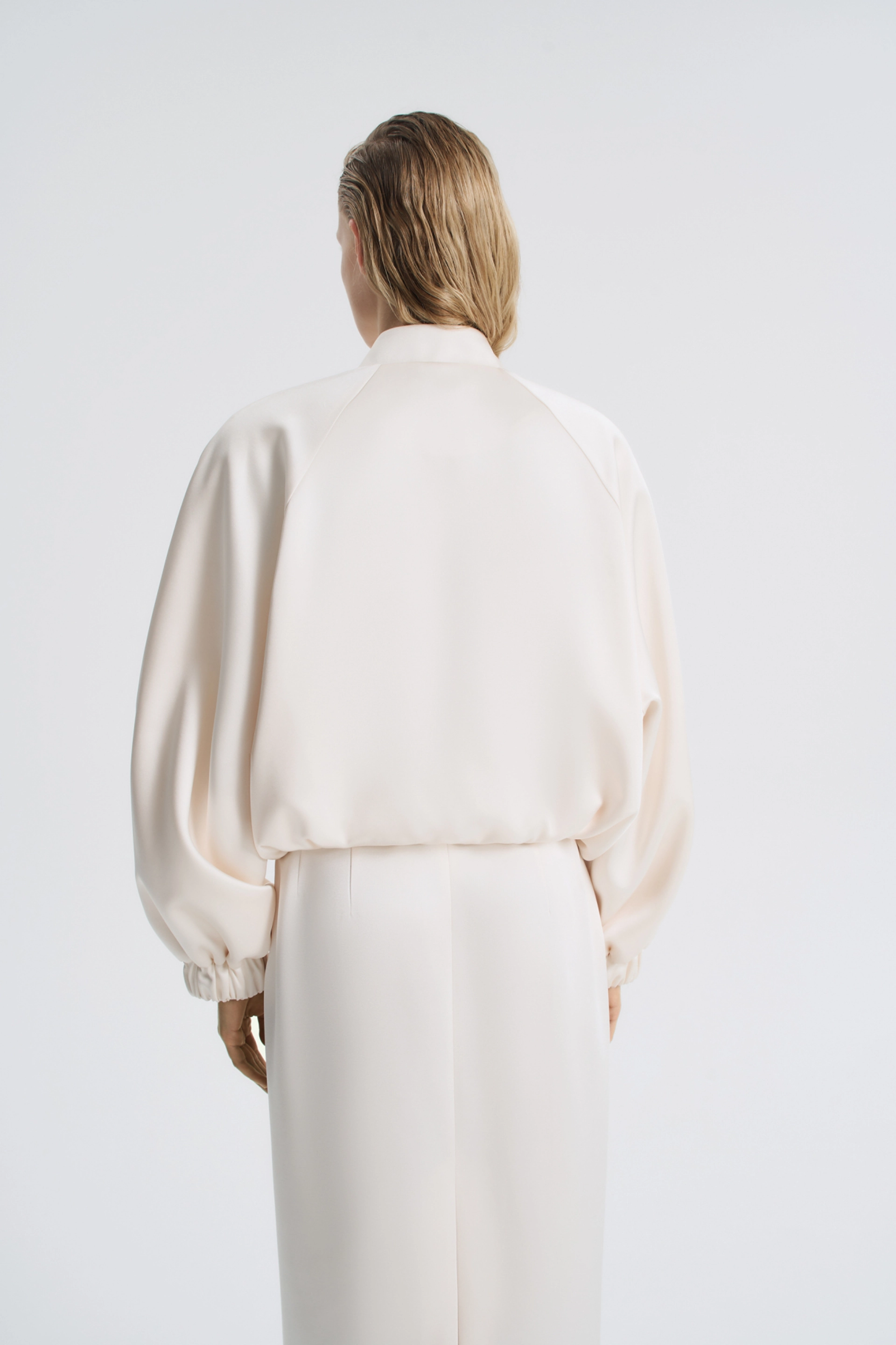 Бомбер оверсайз из тафты