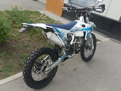 Мотоцикл кроссовый эндуро REGULMOTO AQUA