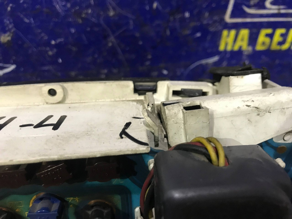 Щиток приборов NISSAN BLUEBIRD 1997